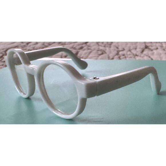 Labubu The Monsters Cool and trendy sunglasses in White Brand New - Picture 4 of 5